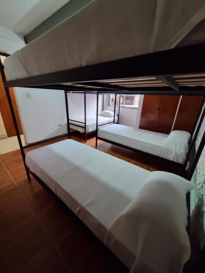 Casa Alvarado Hostel Salta Bagian luar foto
