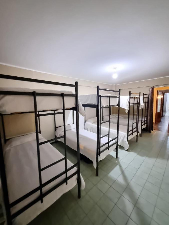 Casa Alvarado Hostel Salta Bagian luar foto